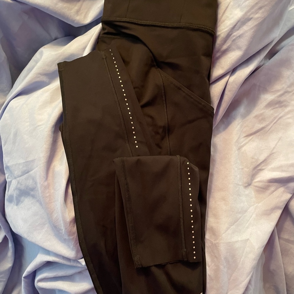 Lululemon Fast and Free tights size 6 Black 31 inch